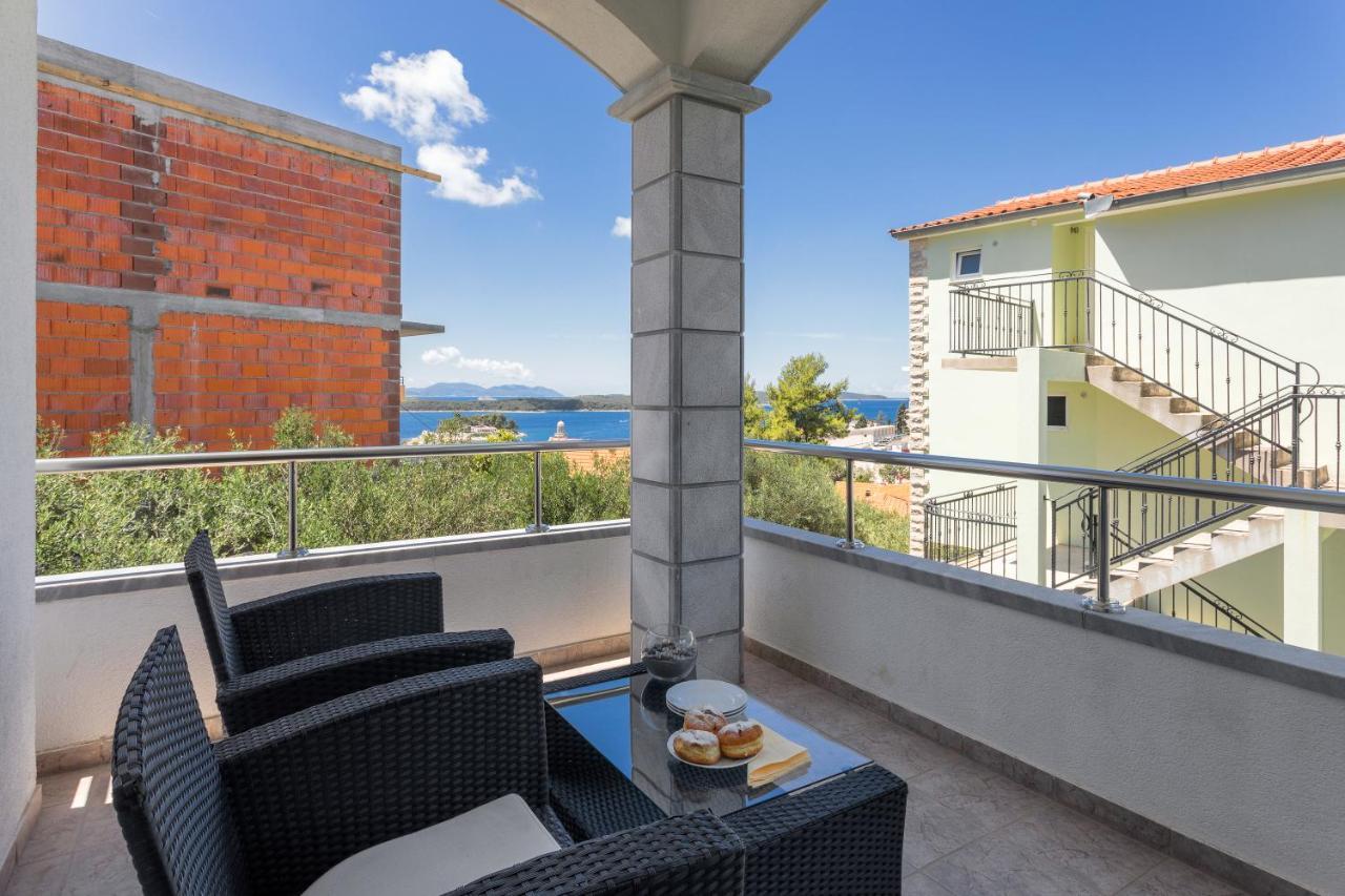 Apartments Jakic Hvar Town Extérieur photo