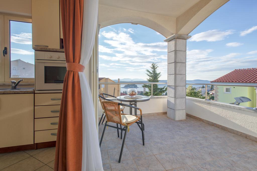 Apartments Jakic Hvar Town Chambre photo