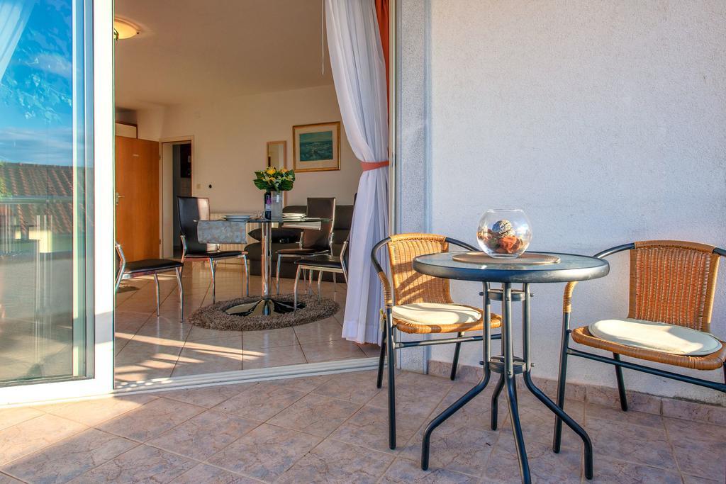 Apartments Jakic Hvar Town Chambre photo